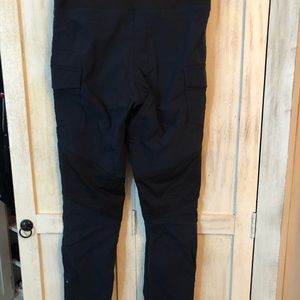 Great every day comfy pants.